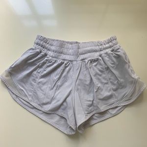 COPY - Lululemon hotty hot shirts white size 2, 2.5” inseam